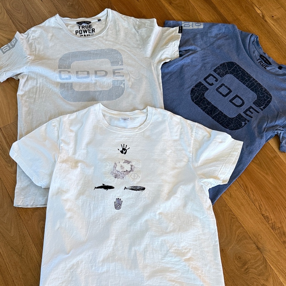 Code Zero Mens T-Shirts Bundle White, gray, Blue fits L and XL